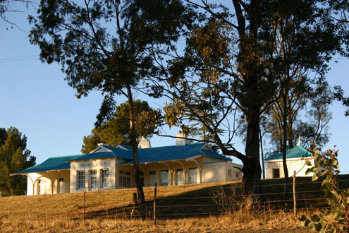 thomas-river-station-building