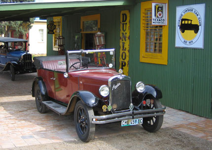 thomas-river-vintage-car olf thomas river